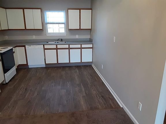 3rd image of 1702 Herbert Ave #2