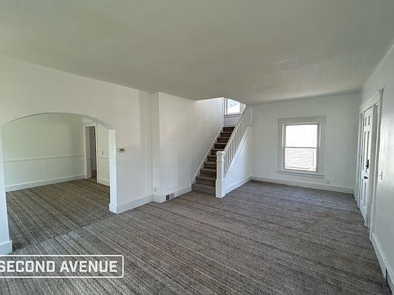 3rd image of 67 Helen Ave
