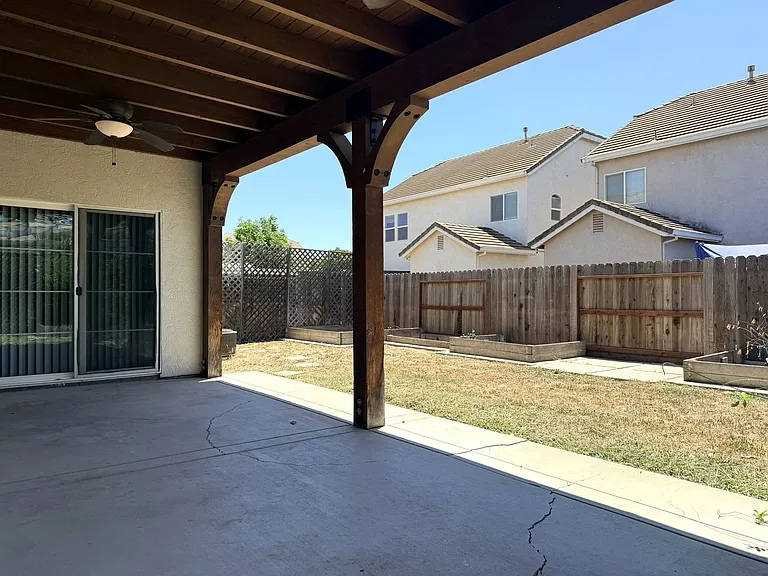 1326 Tide Dr — Photo 42