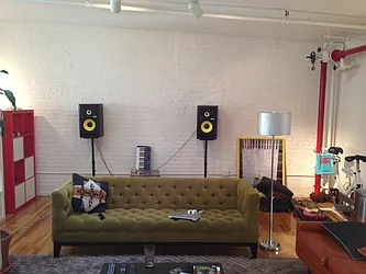 Rented by Manhattan Property Group