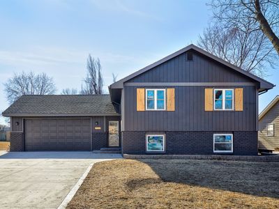 1407 E Detroit Ave, Indianola, IA, 50125