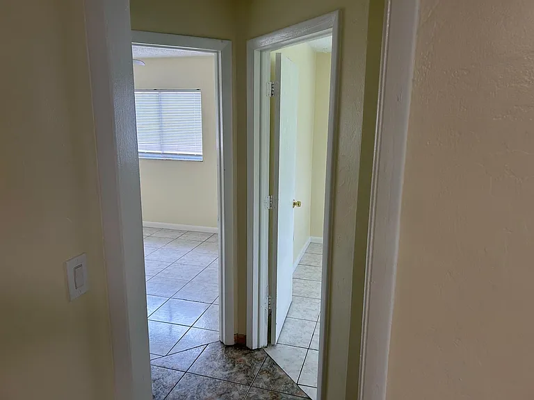 2244 Parker Ave — Photo 10