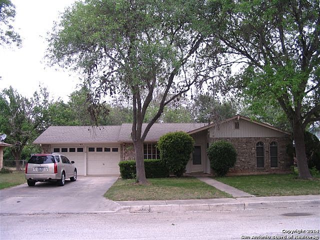 1st image of 116 Dawn Dr