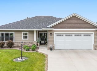 5090 Milkweed Trl, Appleton, WI 54913