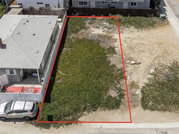 157 Santa Monica Ave, Oxnard, CA 93035
