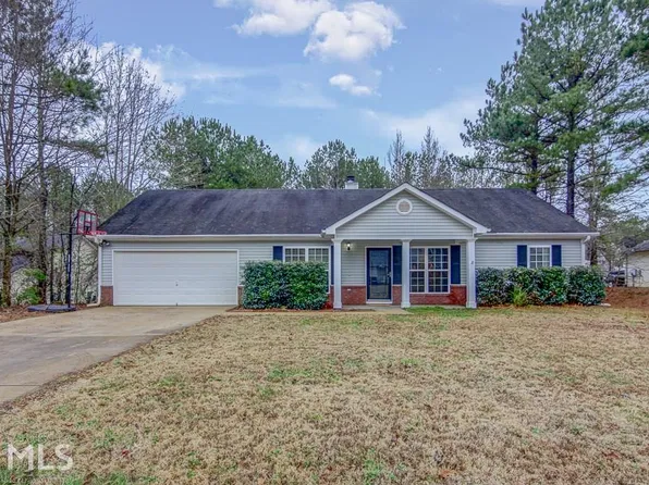15 Palmer Pl, Grantville, GA 30220