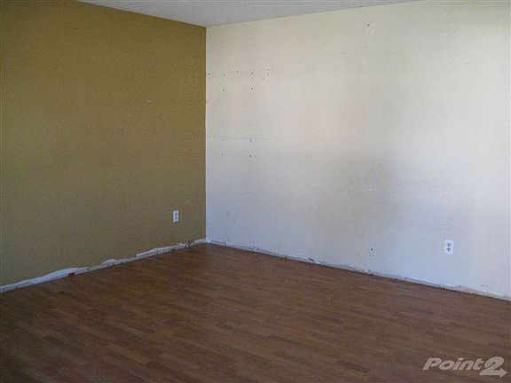 516 Salt Creek Court, Valparaiso,IN 46385 010