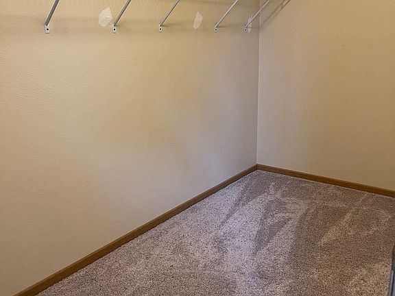 5th image of 121 River St #121
