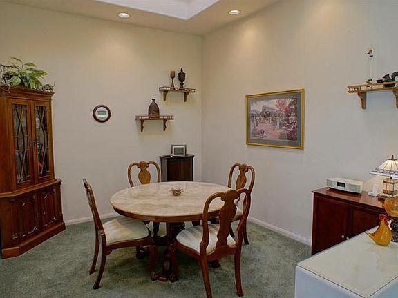 3rd image of 24686 Brighton Dr Unit B