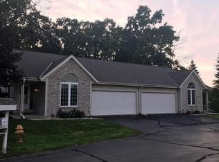 1605 Quietwood Ln, West Bend, WI 53090