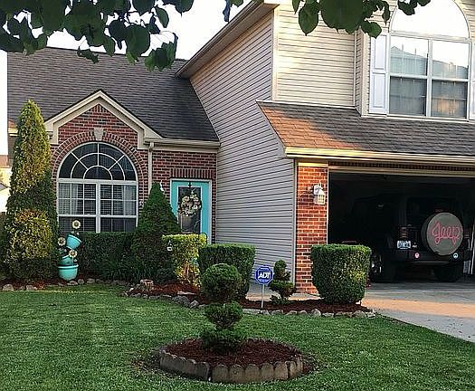 3rd image of 2265 Market Garden Ln