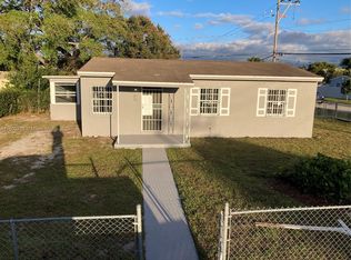 16001 NW 17th Pl, Miami Gardens, FL 33054