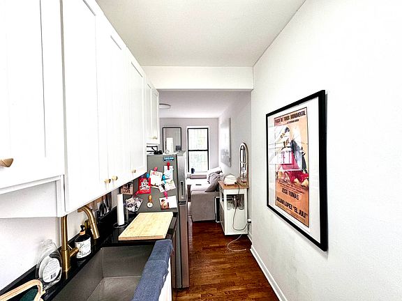 3rd image of 336 E 5th St APT 4RW