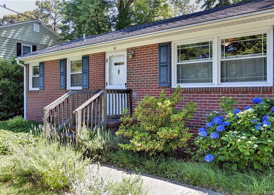 1st image of 147 Nelson Dr #A