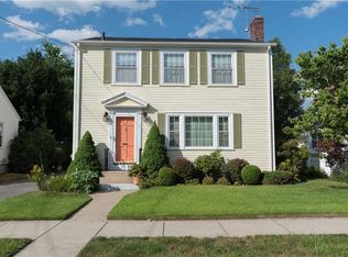 41 Delway Rd, Cranston, RI 02910