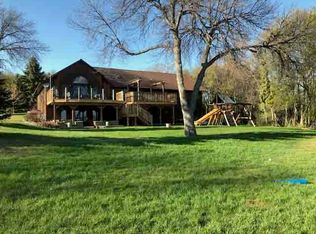 7656 45th St NE, Devils Lake, ND 58301