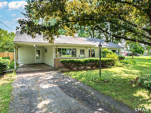 4th image of 7 Weymouth Drive