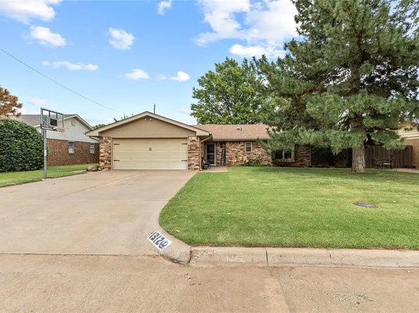 1312 Linwood St, Weatherford, OK 73096