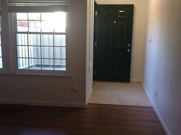 4th image of 19278 Northridge Dr #79