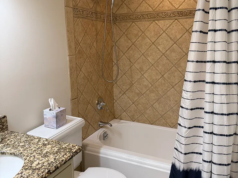 400 E Colonial Dr #603 — Photo 19
