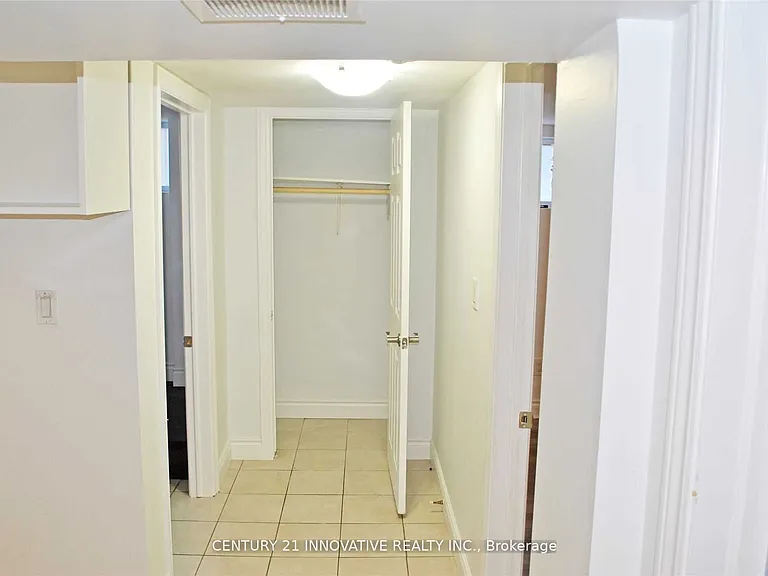 985 Victoria Park Ave #1 — Photo 5