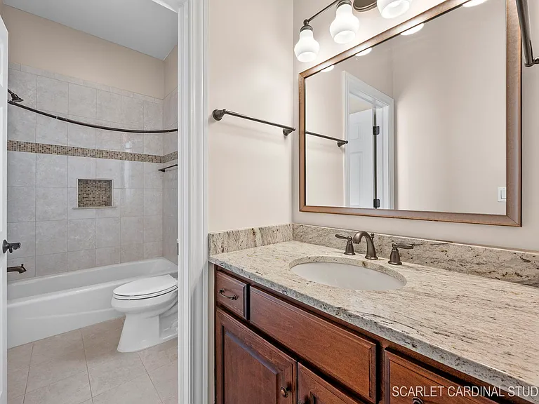 13334 Kerr St — Photo 29