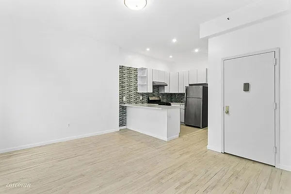 Rented by Compass | media 8