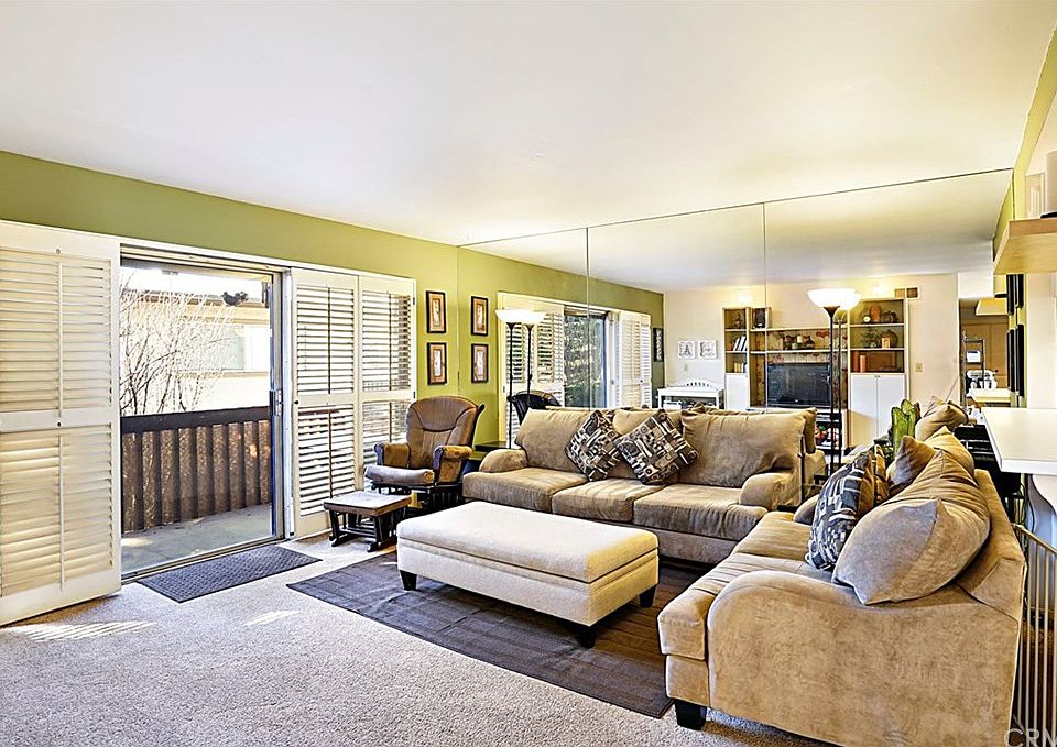 1st image of 3050 S Bristol St #16