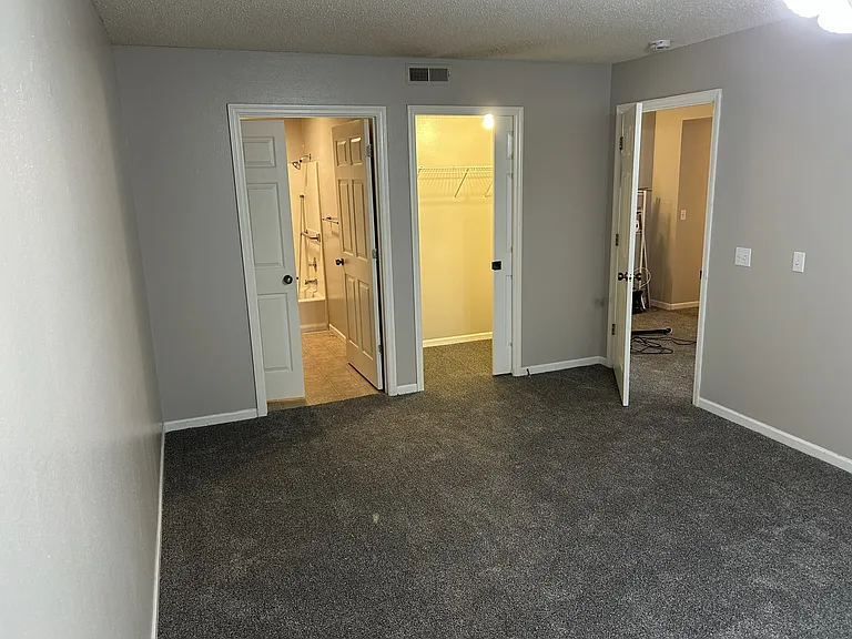103 Vixen Cir #J — Photo 9