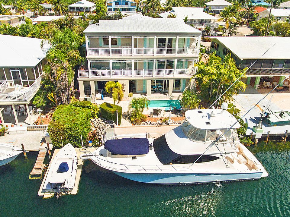 1st image of 132 Harbor Ln