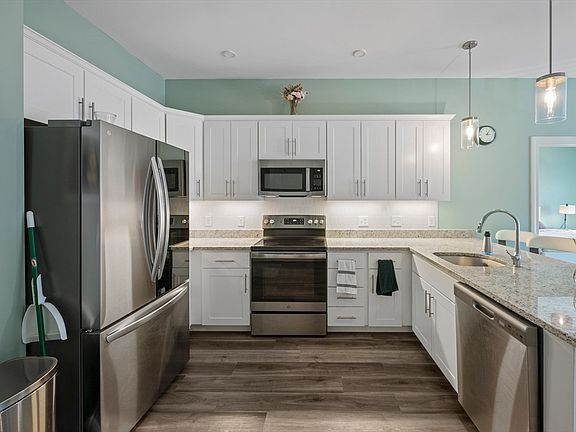 3rd image of 3307 Briarwood Vlg #3307