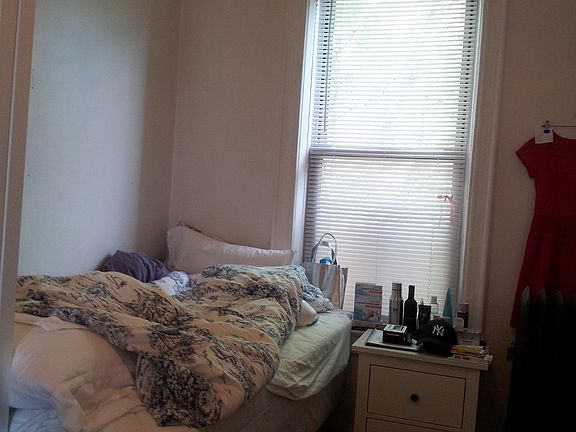 4th image of 2835 34th St APT 2