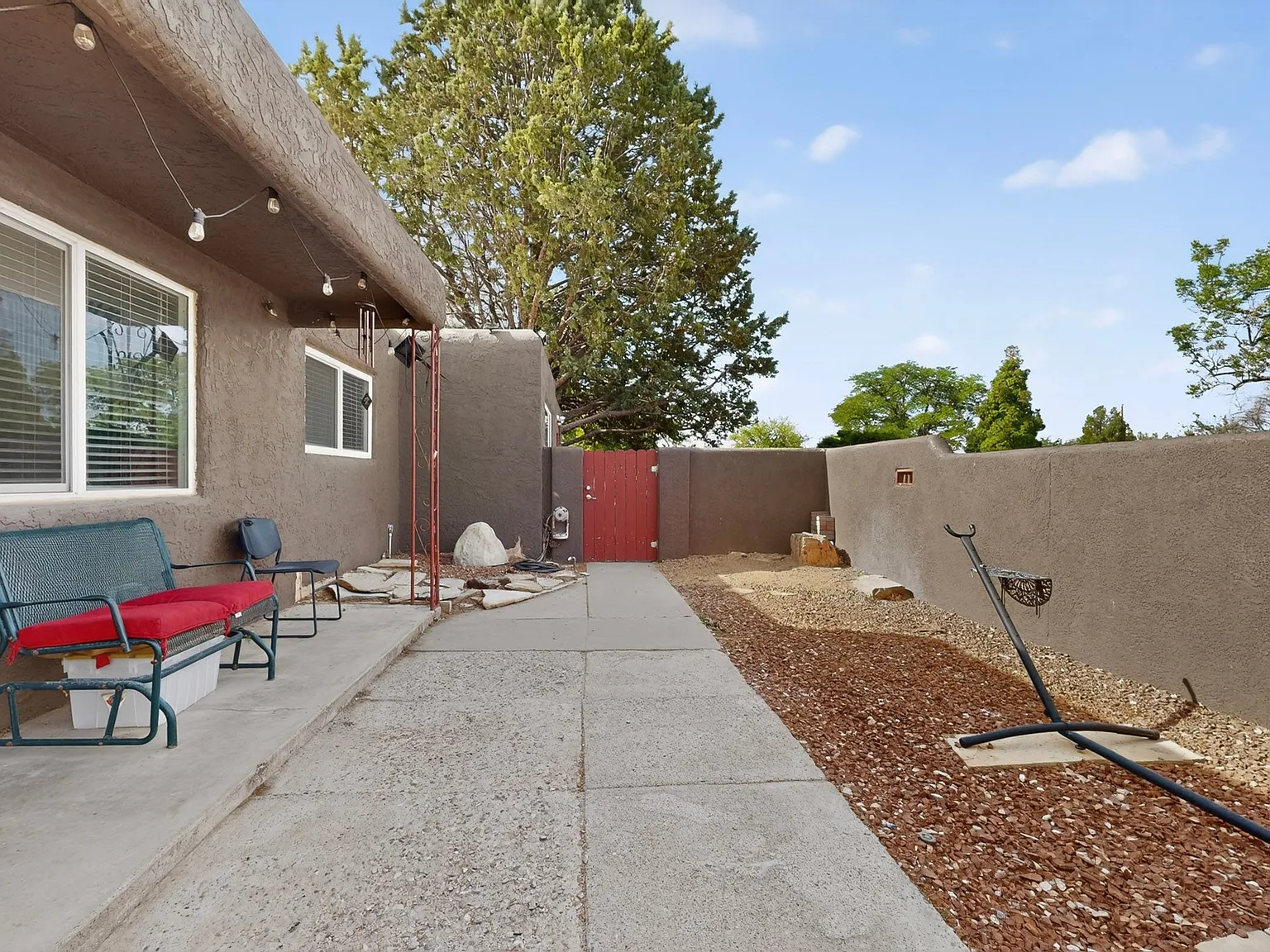 3 bed, 1774 sqft, $2,395 — Photo 4