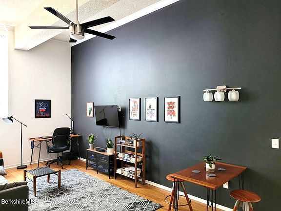 5th image of 81 Dartmouth St APT 208