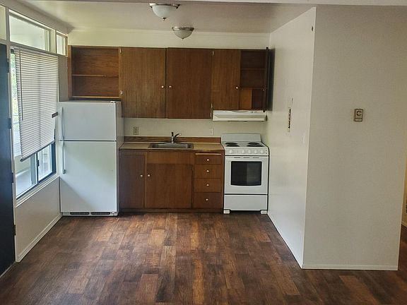 5th image of 1305 NE Ravenna Blvd #108