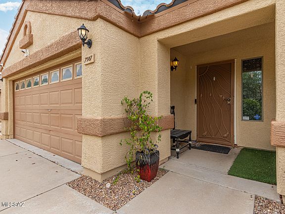 4th image of 7587 S Little Tree Willow Dr