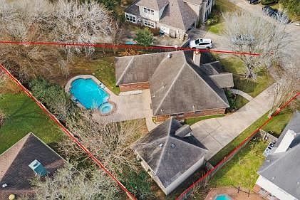 5th image of 1117 Hidden Oaks Dr