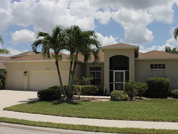 2nd image of 23360 Olde Meadowbrook Cir
