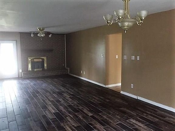 3rd image of 1200 N 9th St