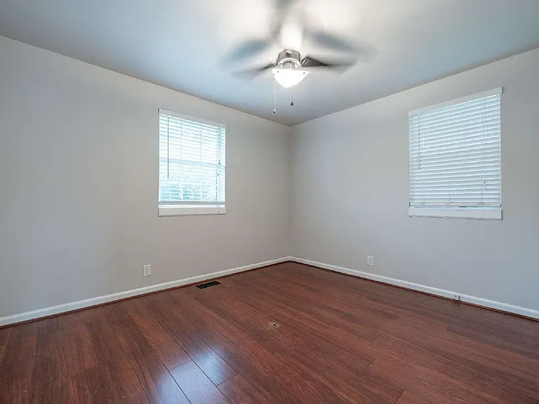 207 Whitnel Dr — Photo 23