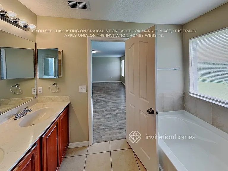 2092 Keel Way — Photo 19