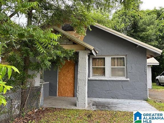2nd image of 21 Circle Dr