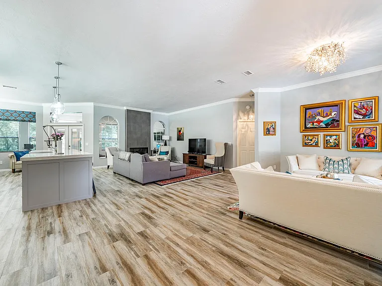 5121 NW 76th Ln — Photo 21
