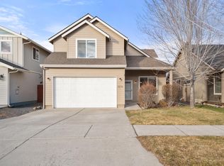 3216 NE Zoe Ave, Bend, OR 97701