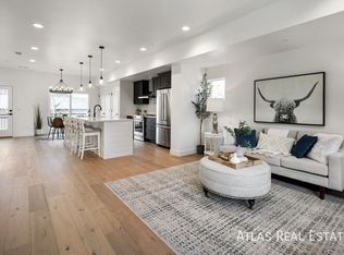 Farmhouse, Wheat Ridge, CO 80033