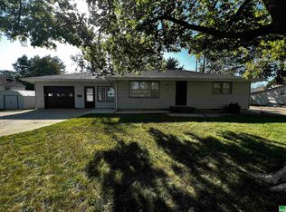 805 Cornelius St, Cherokee, IA 51012