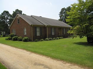 2205 Riley Rd, Kinston, NC 28504