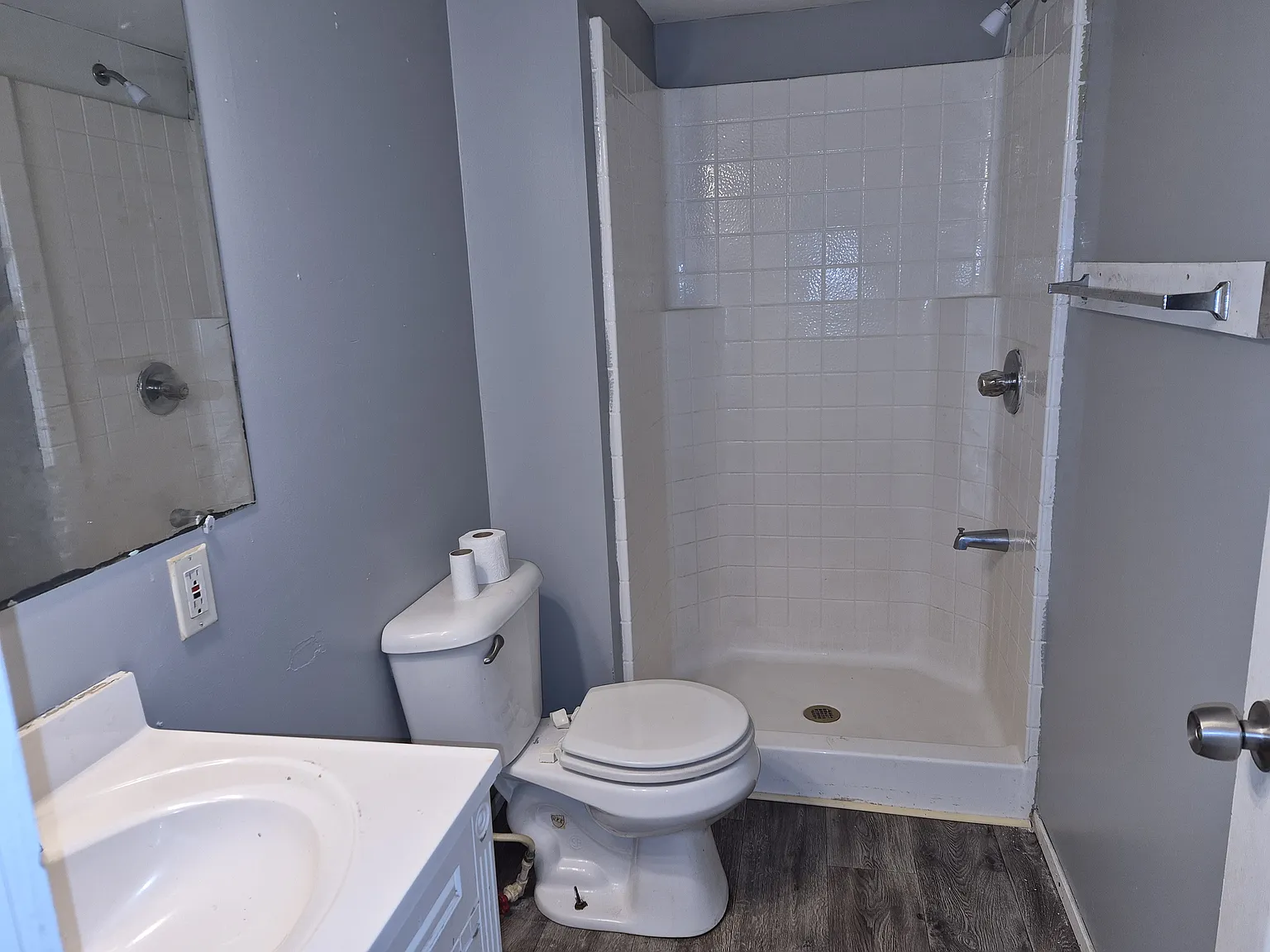 2 bed, $995 — Photo 4