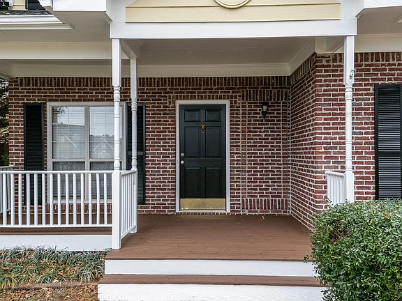 3rd image of 604 Keaton Ct