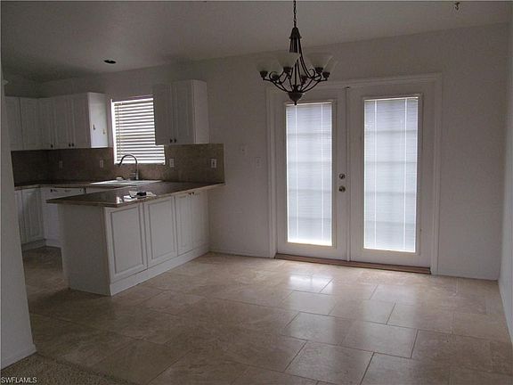 3rd image of 3718 4th St W Unit 6